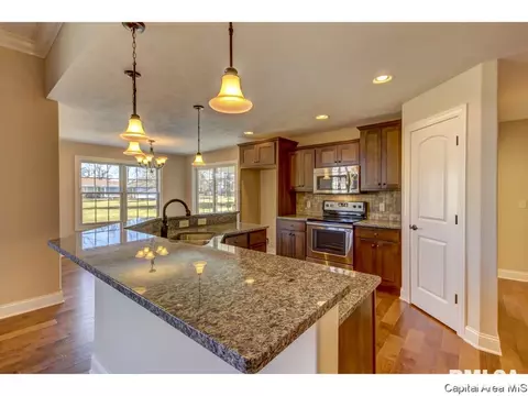 600 Catskill Dr, Springfield, IL 62711 photo 18