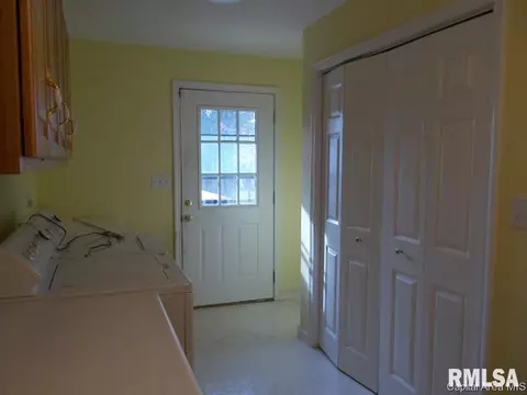 58 Lambert Ln, Springfield, IL 62704 photo 8