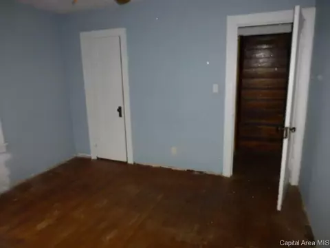 517 W Chenery St, Springfield, IL 62704 photo 11