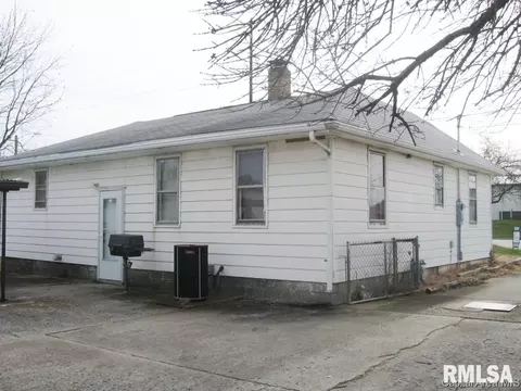 2833 E Cook, Springfield, IL 62703 photo 6