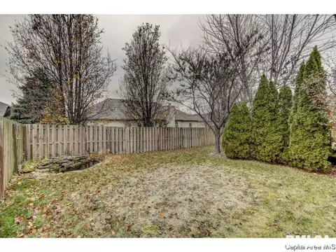 233 Blake Ct, Springfield, IL 62711 photo 25