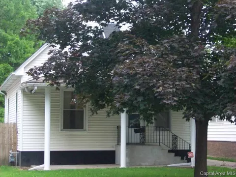 924 N 14th, Springfield, IL 62702 photo 1