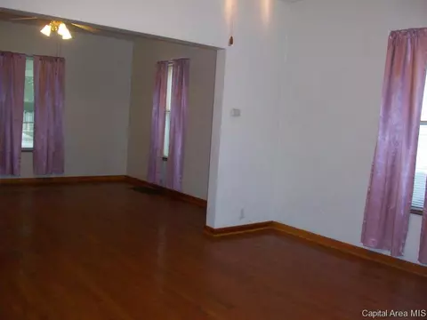 924 N 14th, Springfield, IL 62702 photo 5