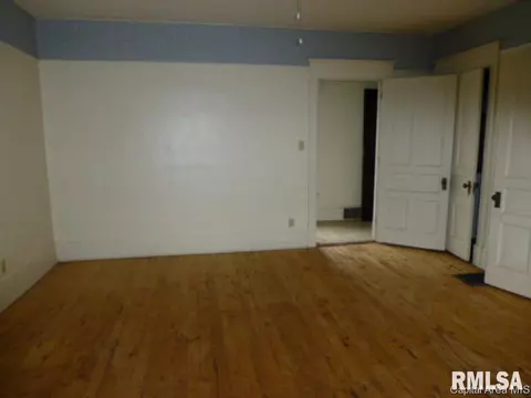 157 N Douglas Ave, Springfield, IL 62702 photo 12