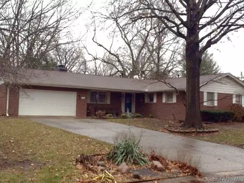 44 Interlacken Rd, Springfield, IL 62704 photo 1