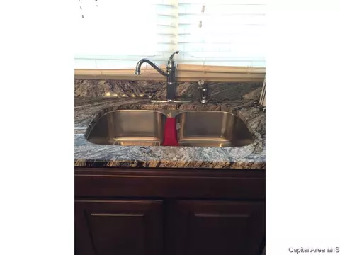 118 Collier Dr, Springfield, IL 62704 photo 6