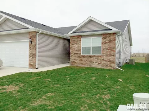 4106 Amy Ct, Springfield, IL 62711 photo 2