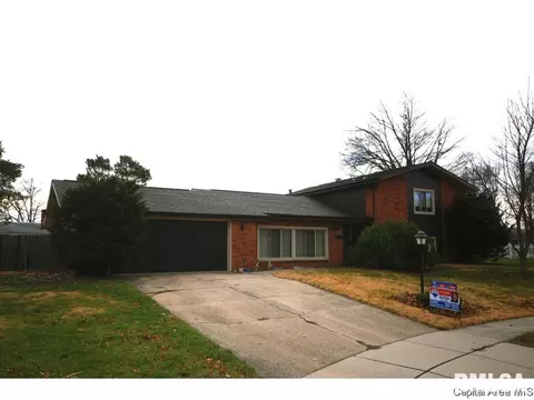 3116 Fullerton, Springfield, IL 62704 photo 1