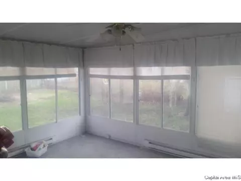 2118 E Converse St, Springfield, IL 62702 photo 6