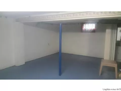 2118 E Converse St, Springfield, IL 62702 photo 13