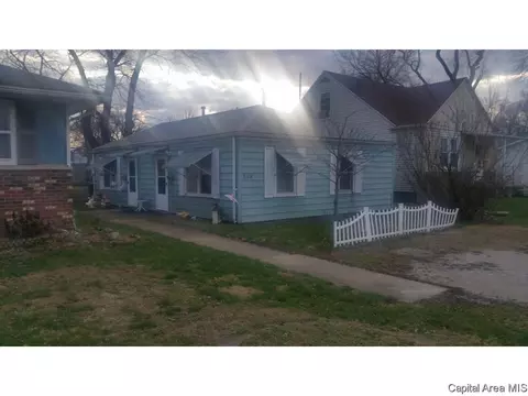 2118 E Converse St, Springfield, IL 62702 photo 2