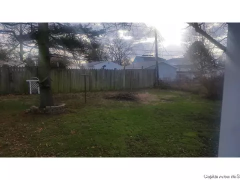 2118 E Converse St, Springfield, IL 62702 photo 7