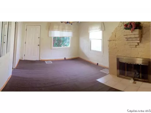2242 S 13th, Springfield, IL 62703 photo 8