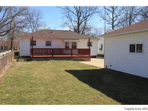 2443 S Whittier Ave, Springfield, IL 62704 photo 23