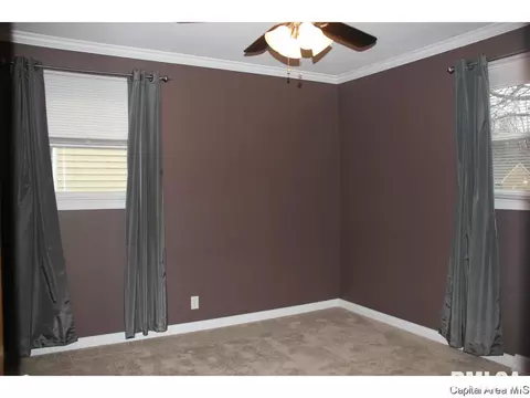2443 S Whittier Ave, Springfield, IL 62704 photo 10
