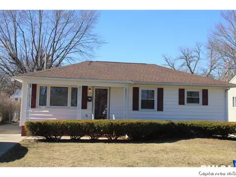 2443 S Whittier Ave, Springfield, IL 62704 photo 1