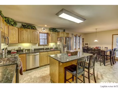 3213 Catalpa Dr, Springfield, IL 62707 photo 12