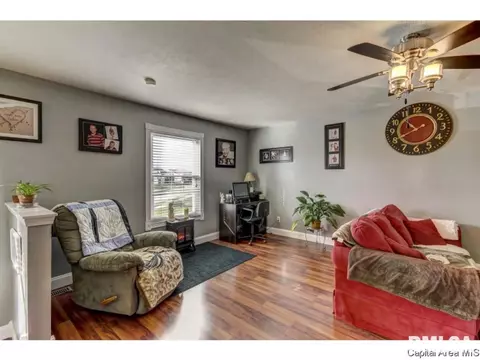 2440 Normal Dr, Springfield, IL 62707 photo 4