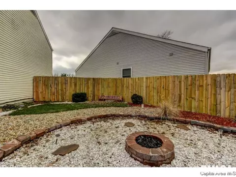 2440 Normal Dr, Springfield, IL 62707 photo 33