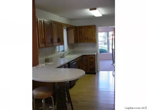 5 Turnberry Pl, Springfield, IL 62704 photo 3