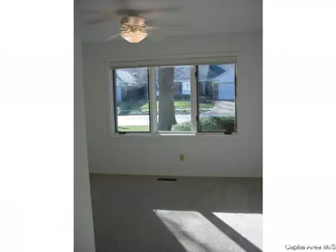 5 Turnberry Pl, Springfield, IL 62704 photo 9