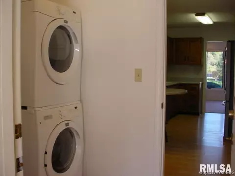 5 Turnberry Pl, Springfield, IL 62704 photo 2