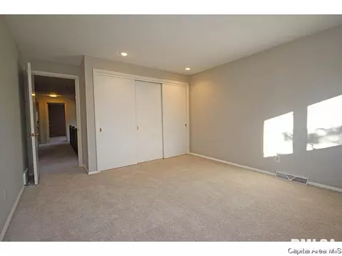 2325 Sylvan Rd, Springfield, IL 62704 photo 23