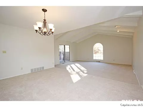 2325 Sylvan Rd, Springfield, IL 62704 photo 10