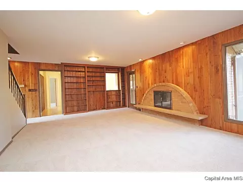 2325 Sylvan Rd, Springfield, IL 62704 photo 6