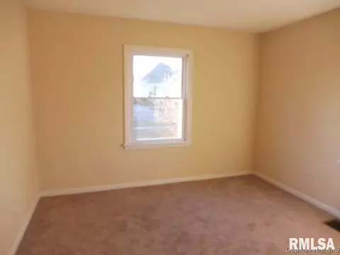 2424 S 13th, Springfield, IL 62703 photo 10