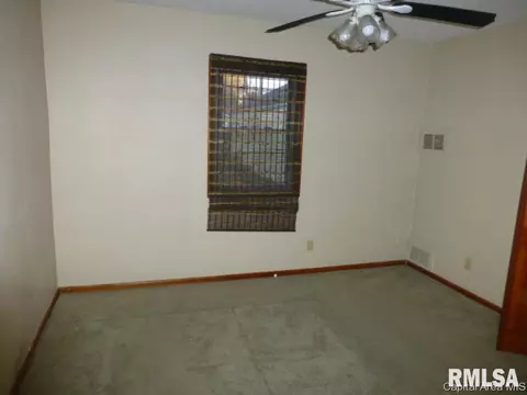 2424 S 13th, Springfield, IL 62703 photo 14