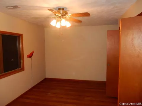 2424 S 13th, Springfield, IL 62703 photo 8