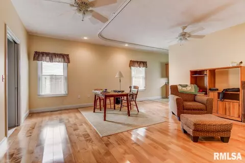 2553 Winfield St, Springfield, IL 62704 photo 16
