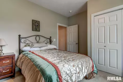 2553 Winfield St, Springfield, IL 62704 photo 23
