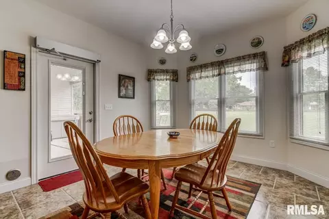 2553 Winfield St, Springfield, IL 62704 photo 10