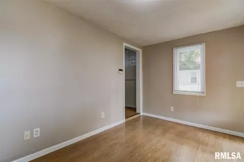 2727 S State St, Springfield, IL 62704 photo 11