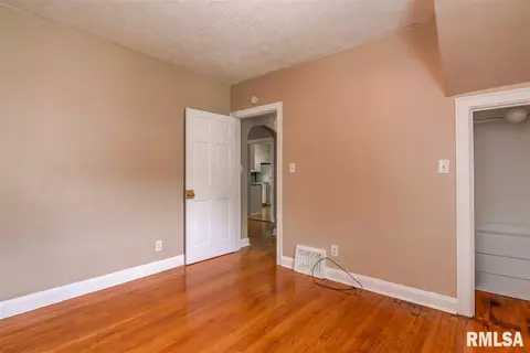 2727 S State St, Springfield, IL 62704 photo 13
