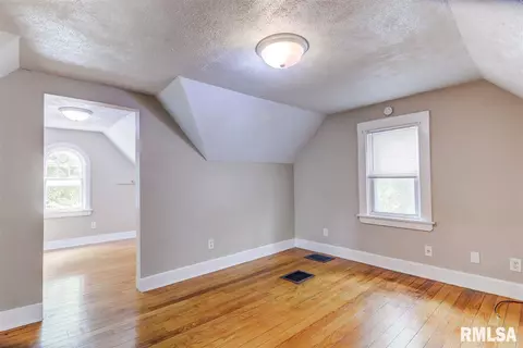 2727 S State St, Springfield, IL 62704 photo 16