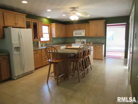 5305 Collins Way, Springfield, IL 62703 photo 6