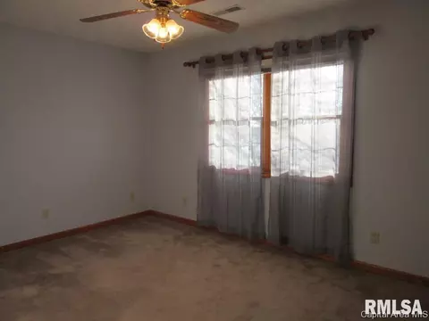 5305 Collins Way, Springfield, IL 62703 photo 13