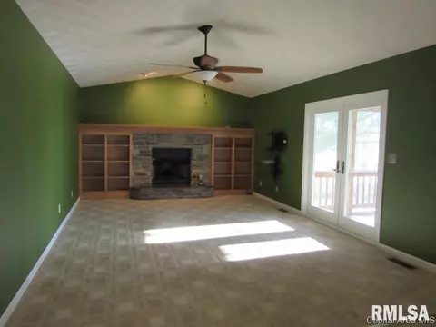 5305 Collins Way, Springfield, IL 62703 photo 2