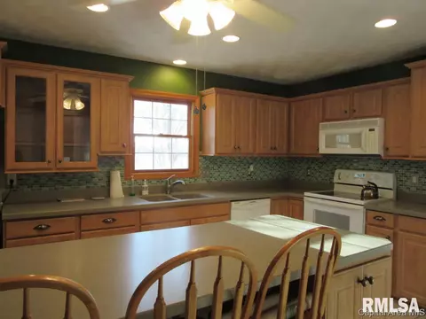 5305 Collins Way, Springfield, IL 62703 photo 7