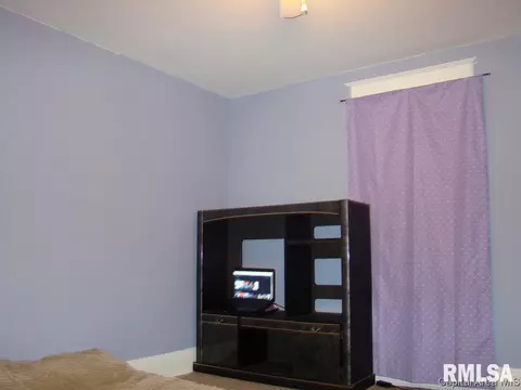 1023 W Calhoun Ave, Springfield, IL 62702 photo 7