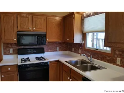 2552 Chapel Hill Rd, Springfield, IL 62704 photo 6