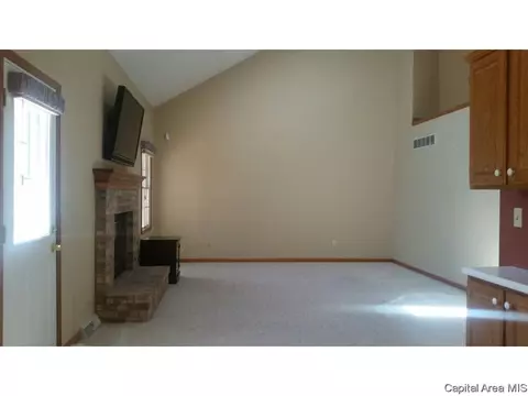 2552 Chapel Hill Rd, Springfield, IL 62704 photo 10