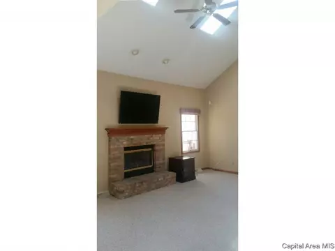 2552 Chapel Hill Rd, Springfield, IL 62704 photo 11