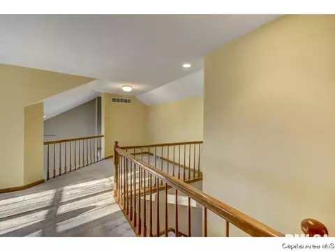 2552 Chapel Hill Rd, Springfield, IL 62704 photo 22