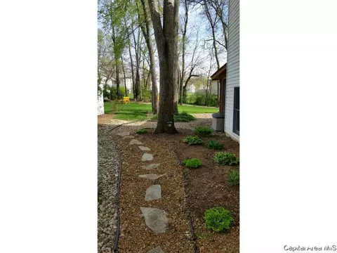 2552 Chapel Hill Rd, Springfield, IL 62704 photo 29