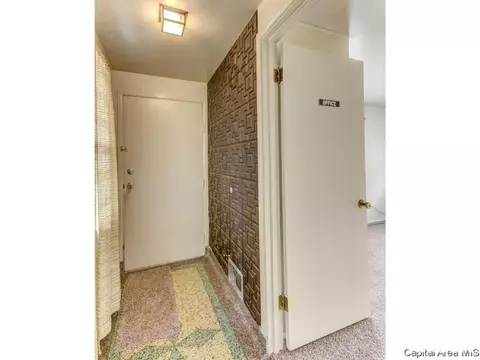 1424 N Macarthur, Springfield, IL 62702 photo 27