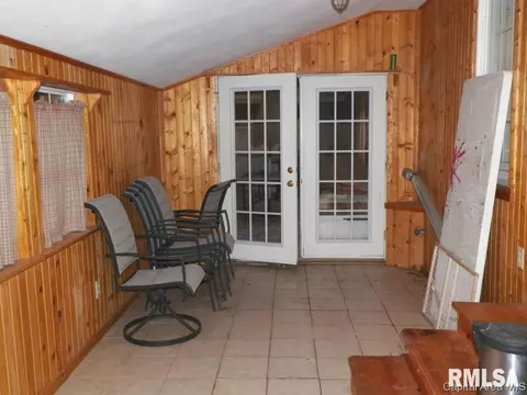 305 W Jackson St, Abingdon, IL 61410 photo 27